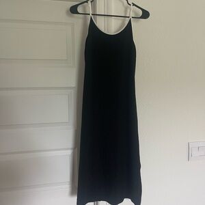 Entro Black Midi Dress